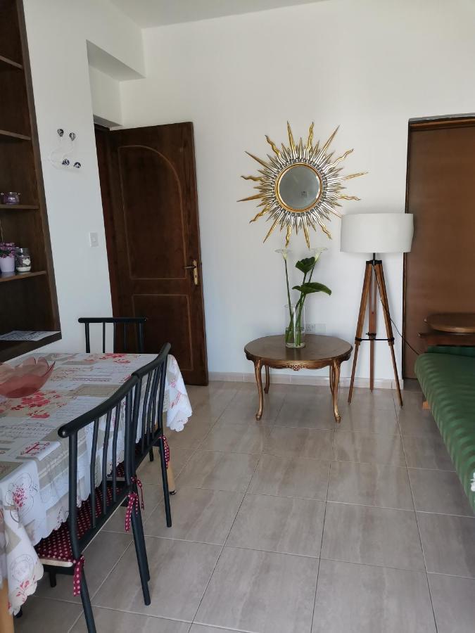 Hamboula Apartman Polis Kültér fotó
